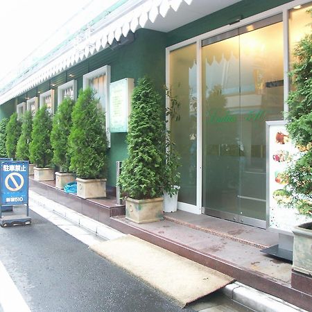 Capsule Hotel Shinjuku 510 Tokyo Exterior photo